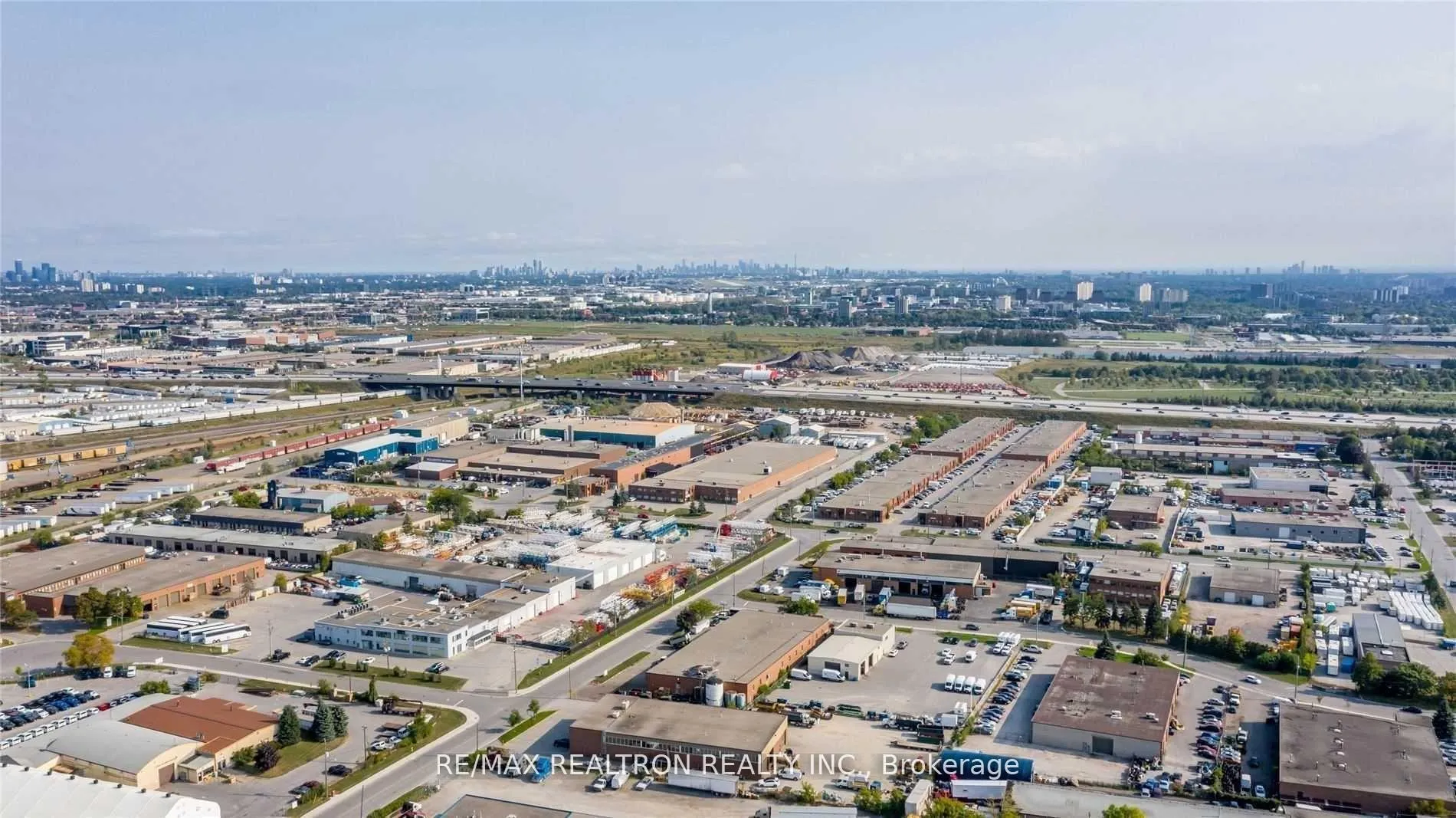 Photo 24 of Unit 3104, 2908 Highway 7, Vaughan, Concord — HOMEH