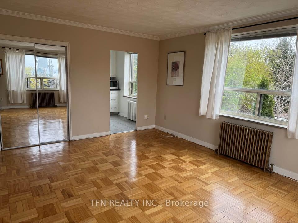 Photo 8 of Unit 203, 1112 Avenue Road, Toronto, Lawrence Park South — HOMEH