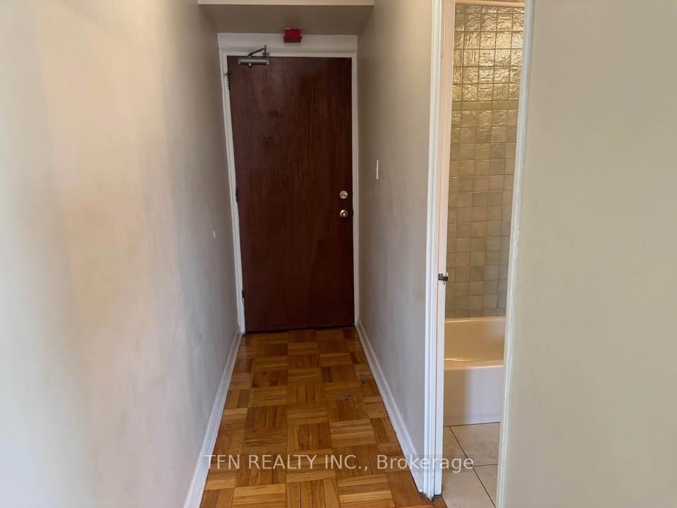 Photo 14 of Unit 203, 1112 Avenue Road, Toronto, Lawrence Park South — HOMEH