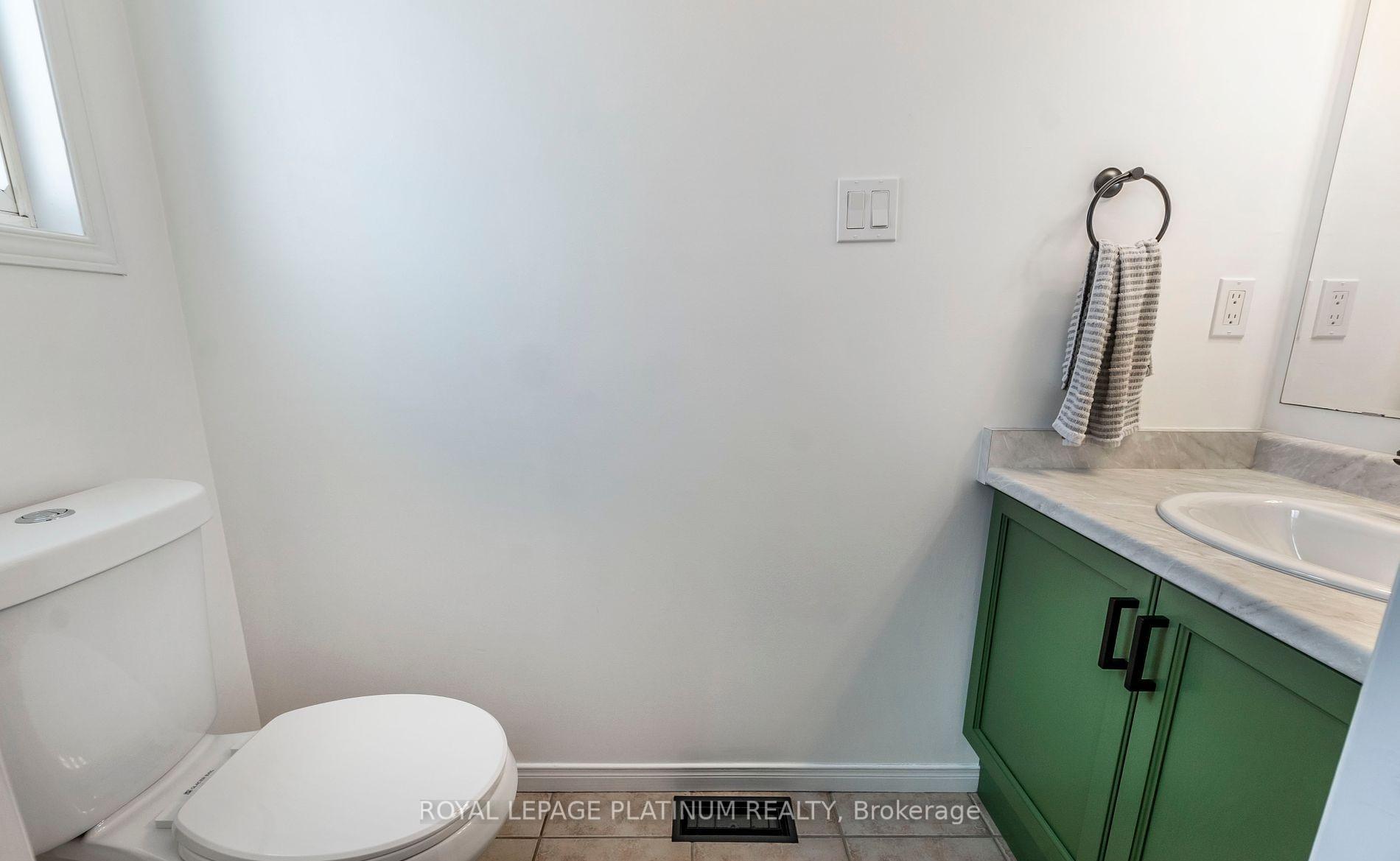 Photo 2 of 41 Milson Crescent, Guelph, Kortright Hills — HOMEH