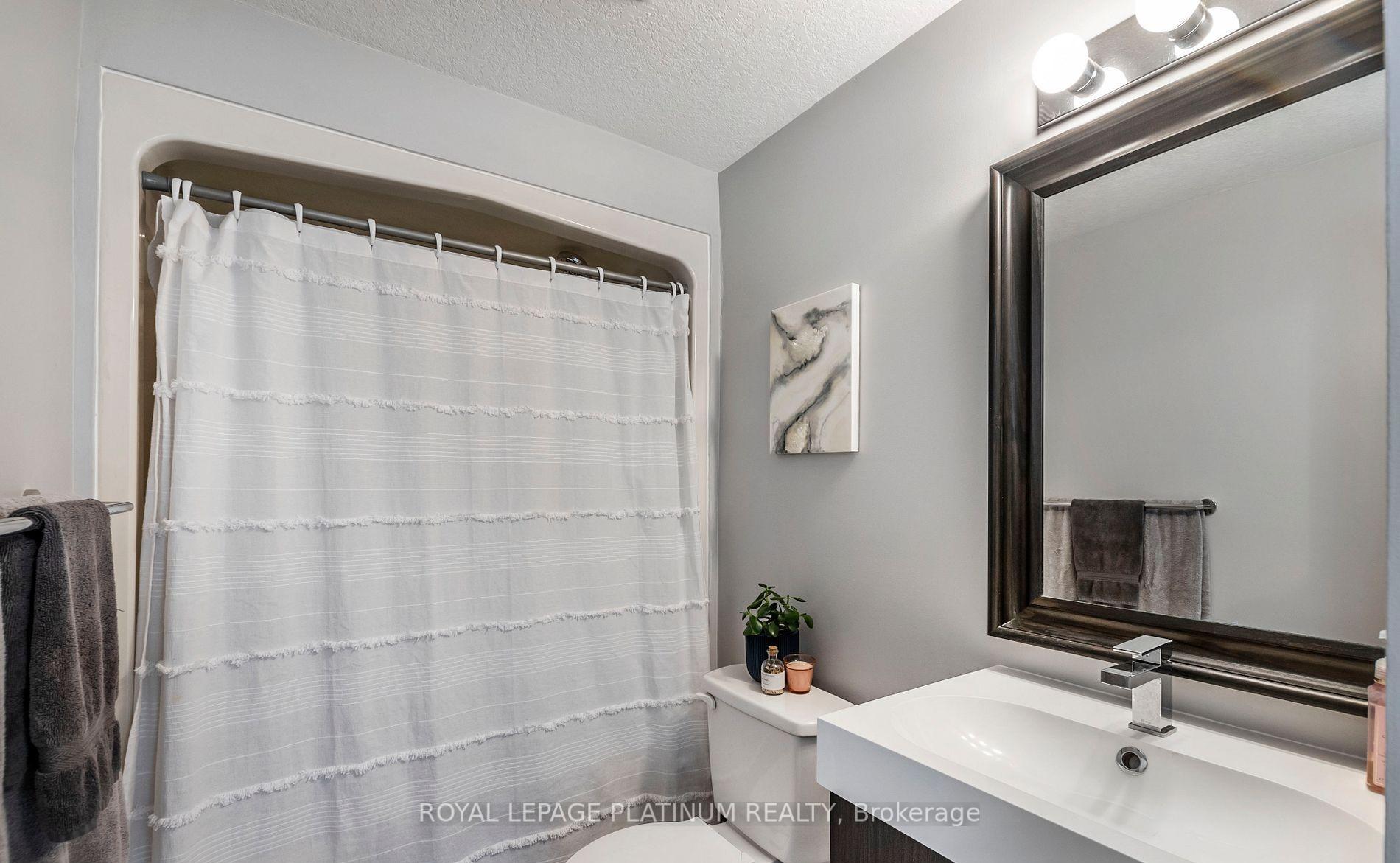 Photo 13 of 41 Milson Crescent, Guelph, Kortright Hills — HOMEH