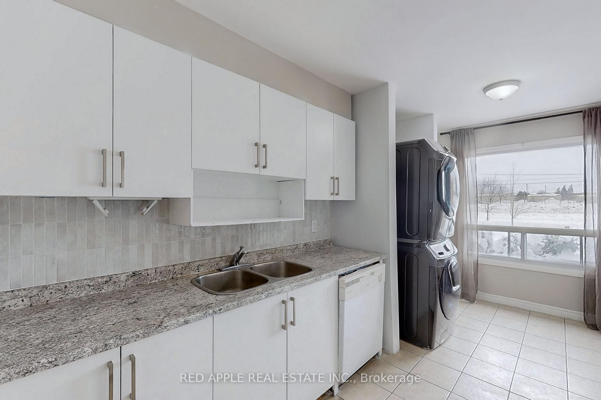 Photo 4 of Unit Upper, 50 Whitehaven Drive, Brampton, Heart Lake West — HOMEH