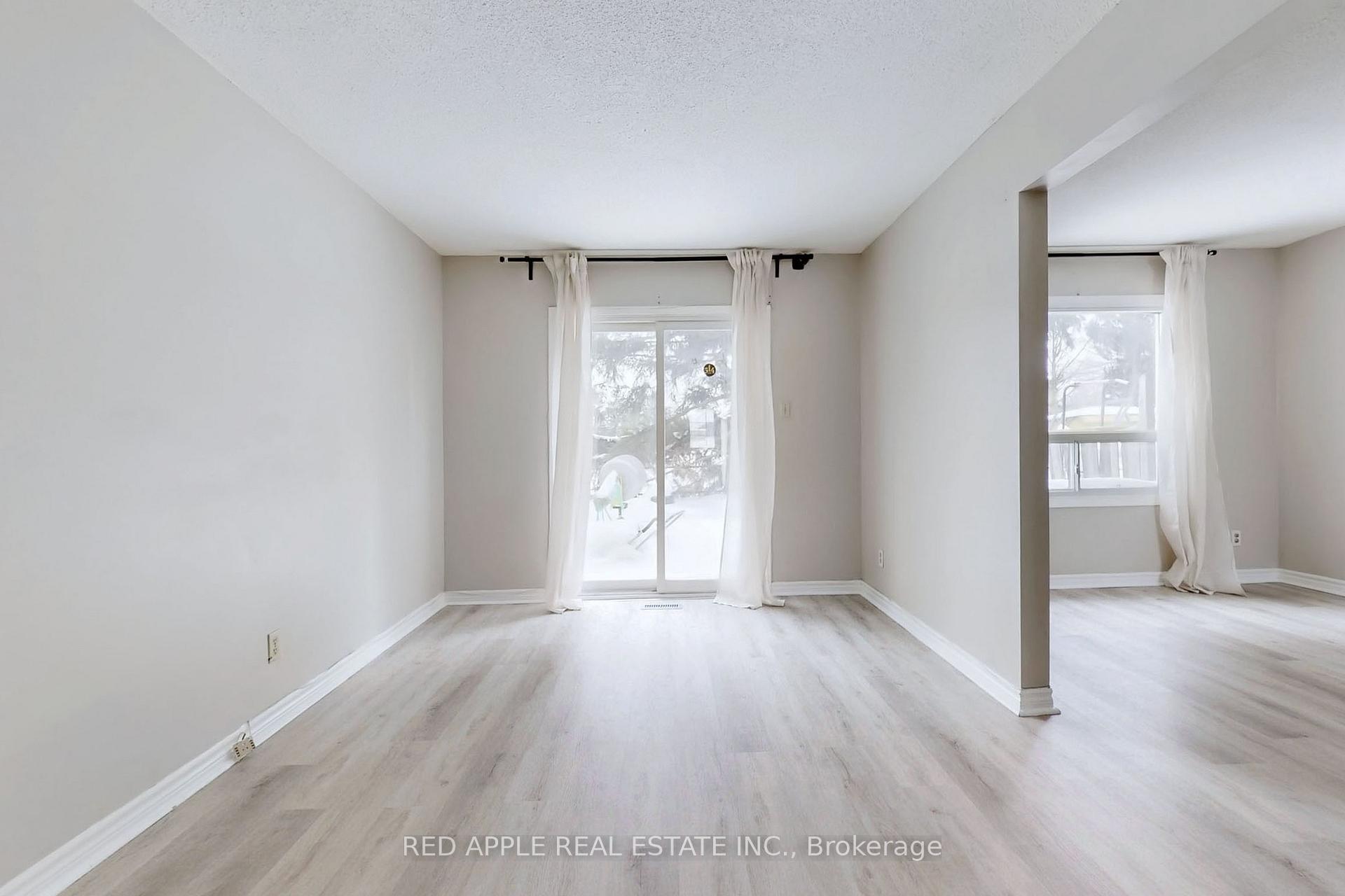 Photo 31 of Unit Upper, 50 Whitehaven Drive, Brampton, Heart Lake West — HOMEH