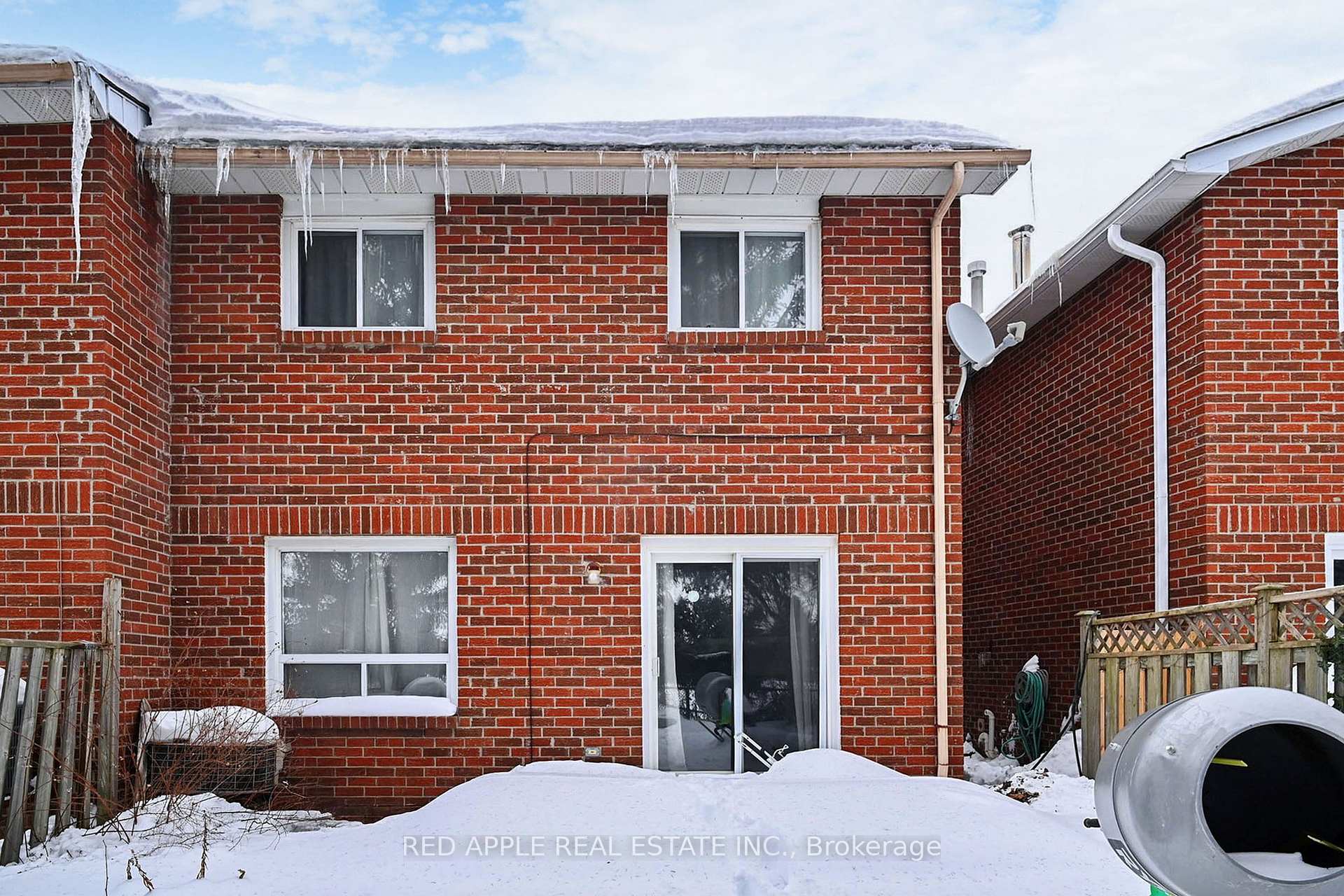 Photo 22 of Unit Upper, 50 Whitehaven Drive, Brampton, Heart Lake West — HOMEH