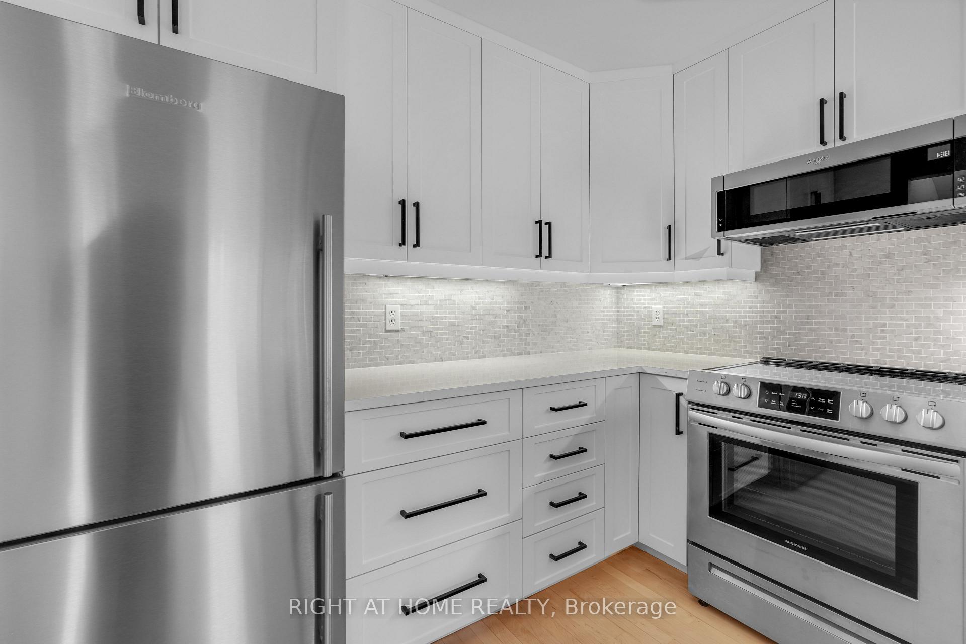 Photo 6 of 243B Sunnyside Avenue, Ottawa, Old Ottawa South — HOMEH