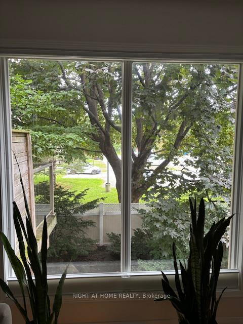 Photo 25 of 243B Sunnyside Avenue, Ottawa, Old Ottawa South — HOMEH