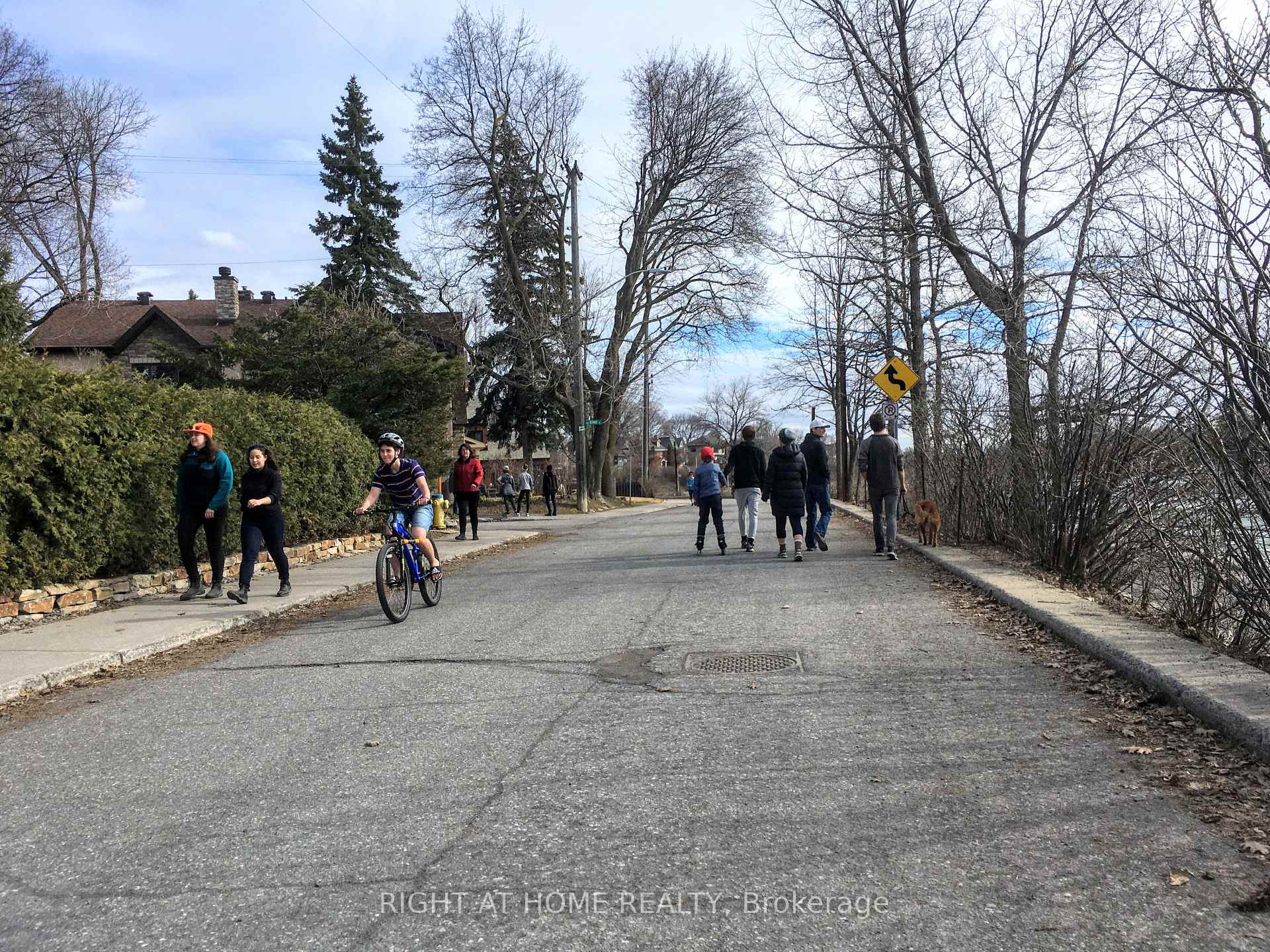 Photo 34 of 243B Sunnyside Avenue, Ottawa, Old Ottawa South — HOMEH
