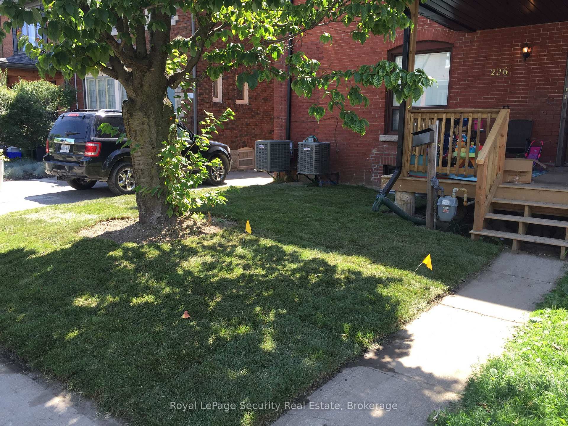 Photo 4 of 226 Lauder Avenue, Toronto, Oakwood Village — HOMEH