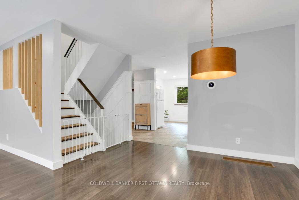 Photo 3 of 109 Penfield Drive, Ottawa, Kanata - Beaverbrook — HOMEH