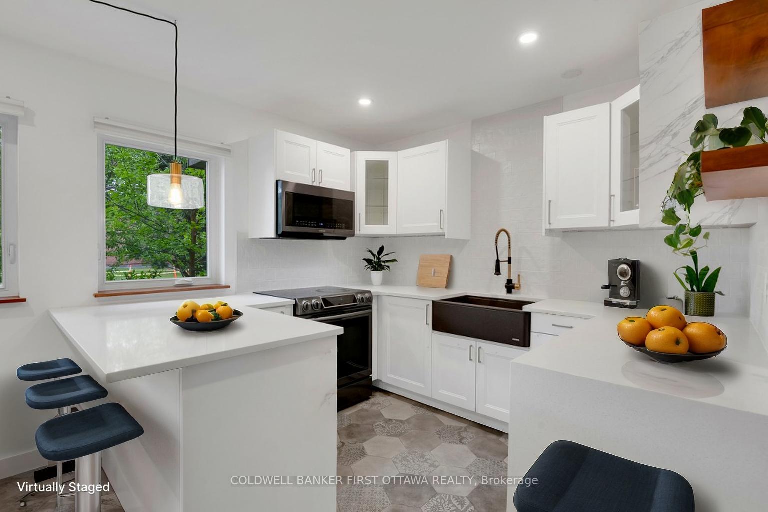 Photo 10 of 109 Penfield Drive, Ottawa, Kanata - Beaverbrook — HOMEH