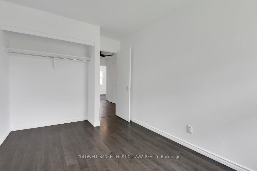 Photo 16 of 109 Penfield Drive, Ottawa, Kanata - Beaverbrook — HOMEH