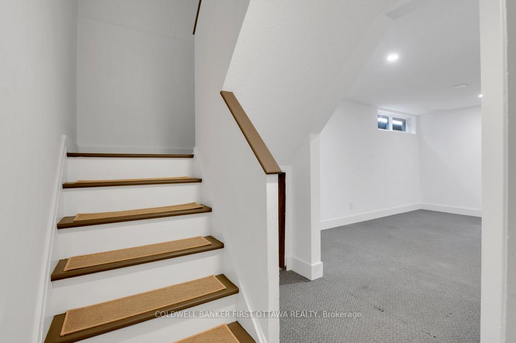 Photo 20 of 109 Penfield Drive, Ottawa, Kanata - Beaverbrook — HOMEH