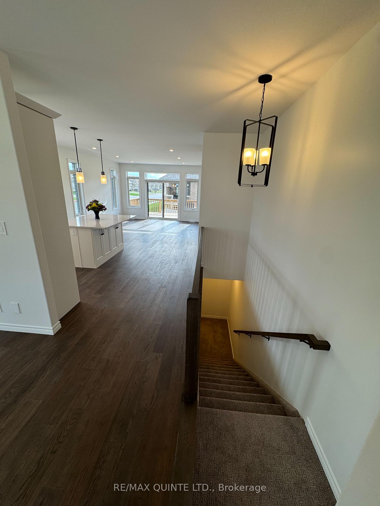 Photo 10 of 3 Peace River Street, Belleville, Thurlow Ward — HOMEH