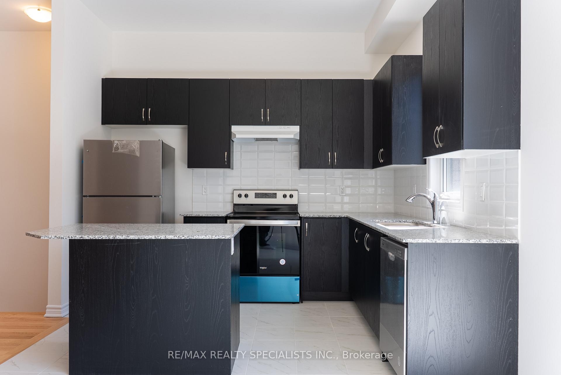 Photo 16 of 78 Paradox Street, Vaughan, Kleinburg — HOMEH