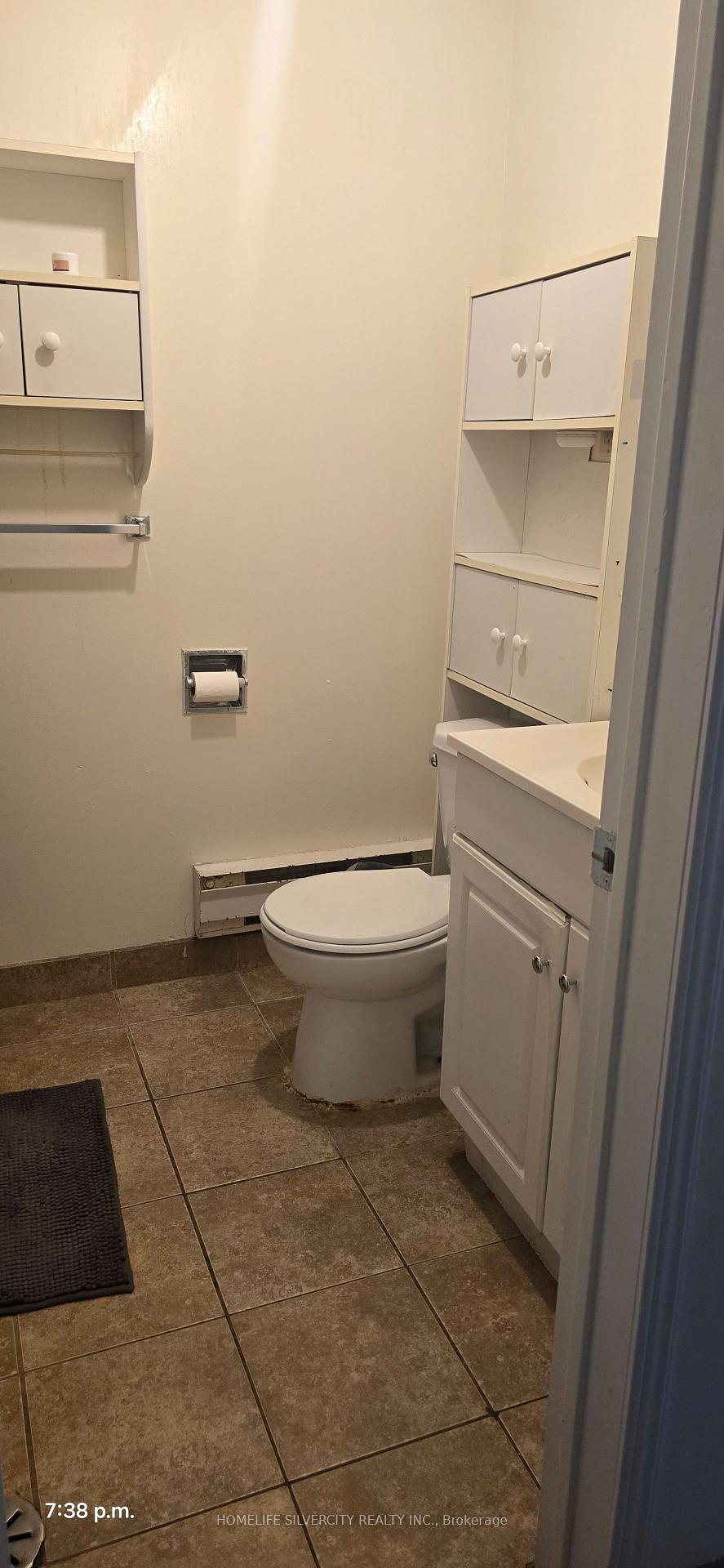 Photo 3 of Unit Bsmnt, 27 Silverthorne Road, Markham, Milliken Mills East — HOMEH