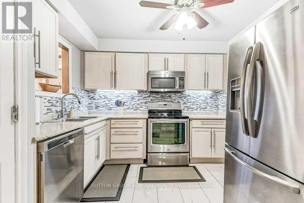 Photo 6 of 91 Bob O'Link Avenue, Vaughan, Glen Shields — HOMEH
