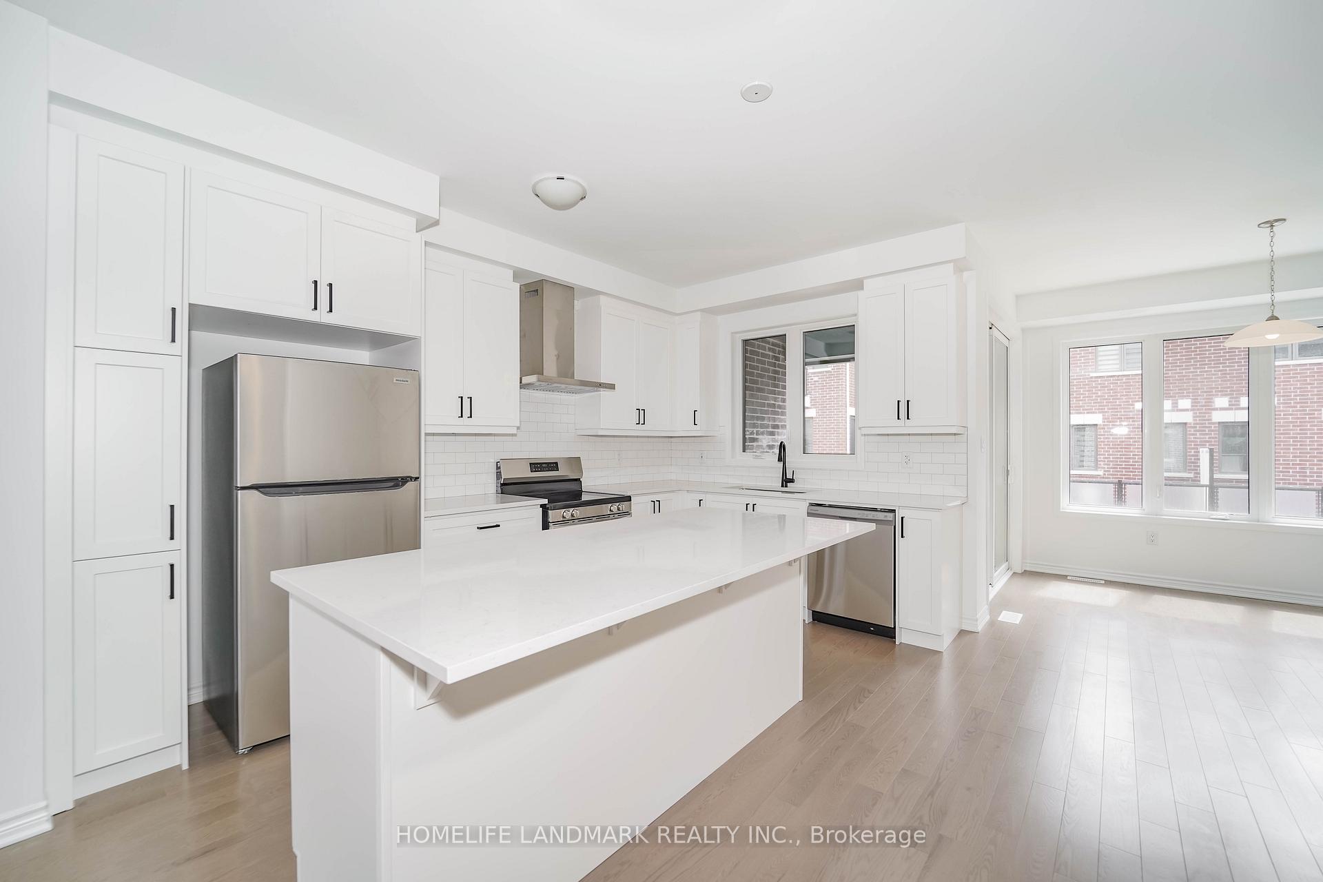 Photo 8 of 5 Wisla Avenue, Markham, Victoria Square — HOMEH