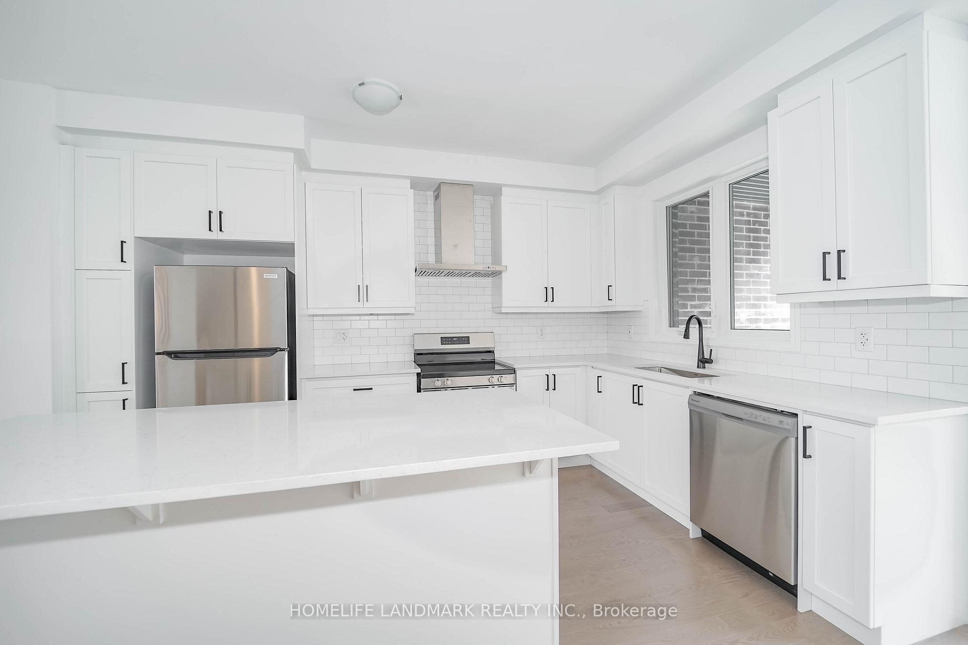 Photo 12 of 5 Wisla Avenue, Markham, Victoria Square — HOMEH