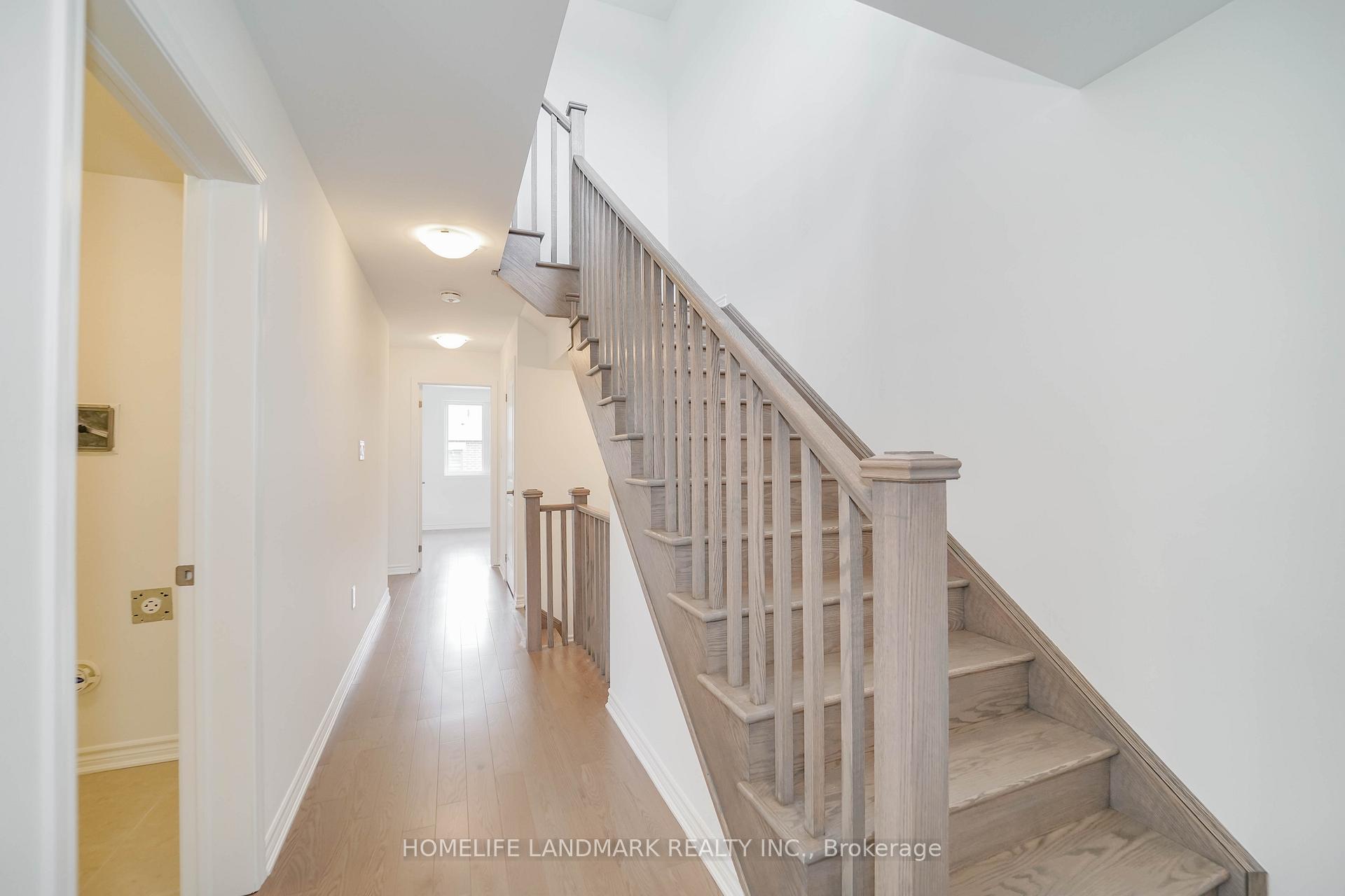 Photo 29 of 5 Wisla Avenue, Markham, Victoria Square — HOMEH