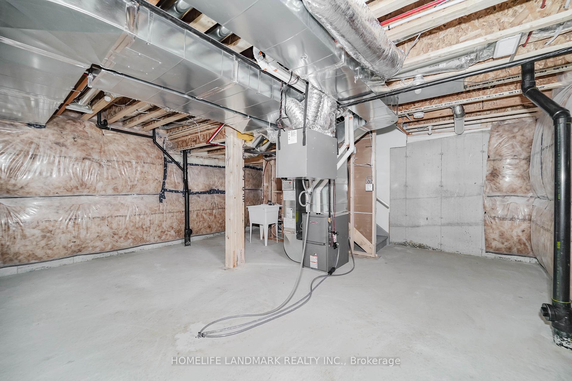 Photo 35 of 5 Wisla Avenue, Markham, Victoria Square — HOMEH