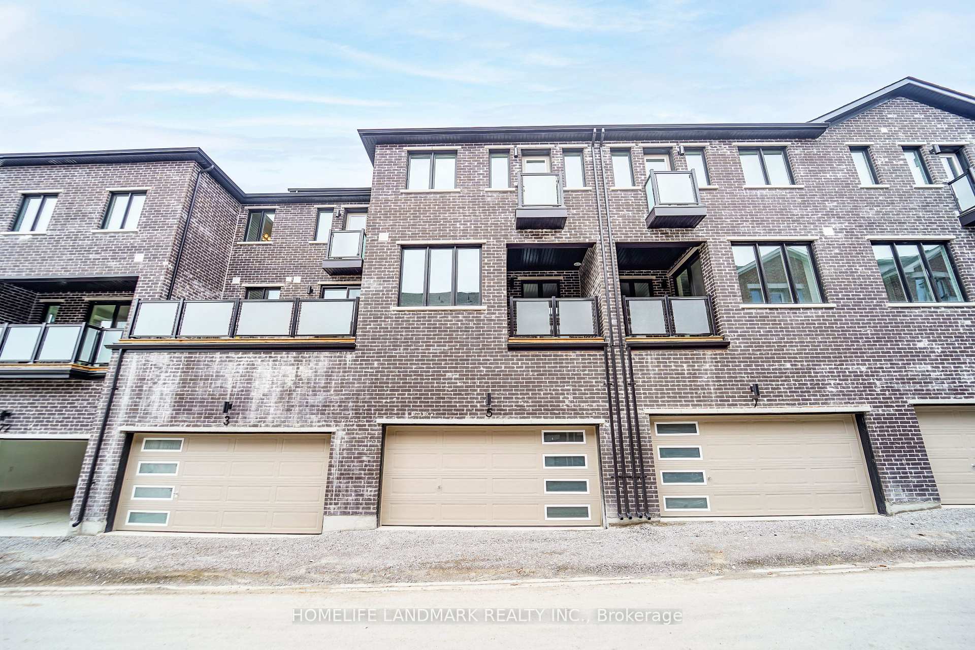 Photo 36 of 5 Wisla Avenue, Markham, Victoria Square — HOMEH
