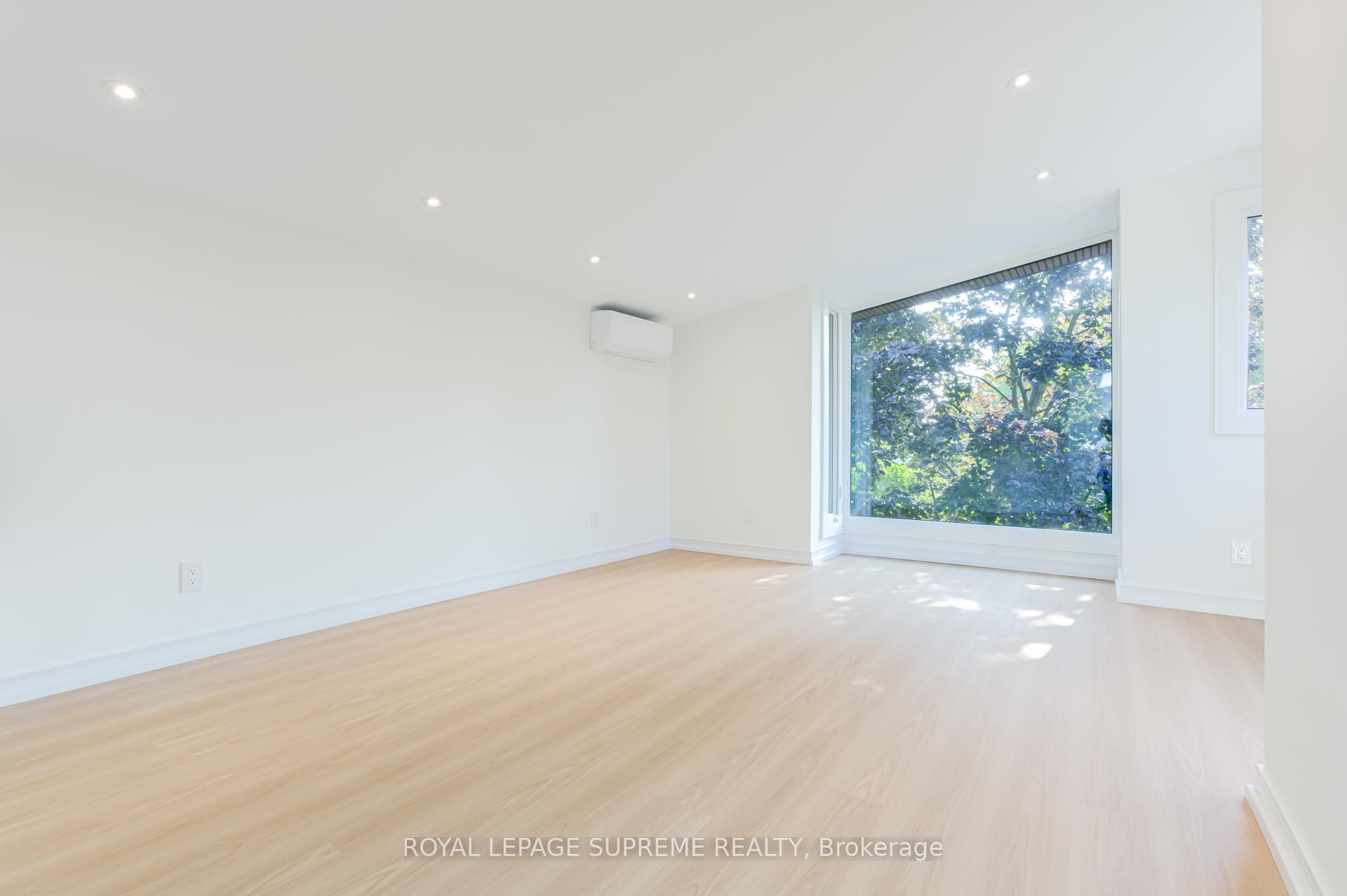 Photo 10 of 11A Condor Avenue, Toronto, Blake-Jones — HOMEH