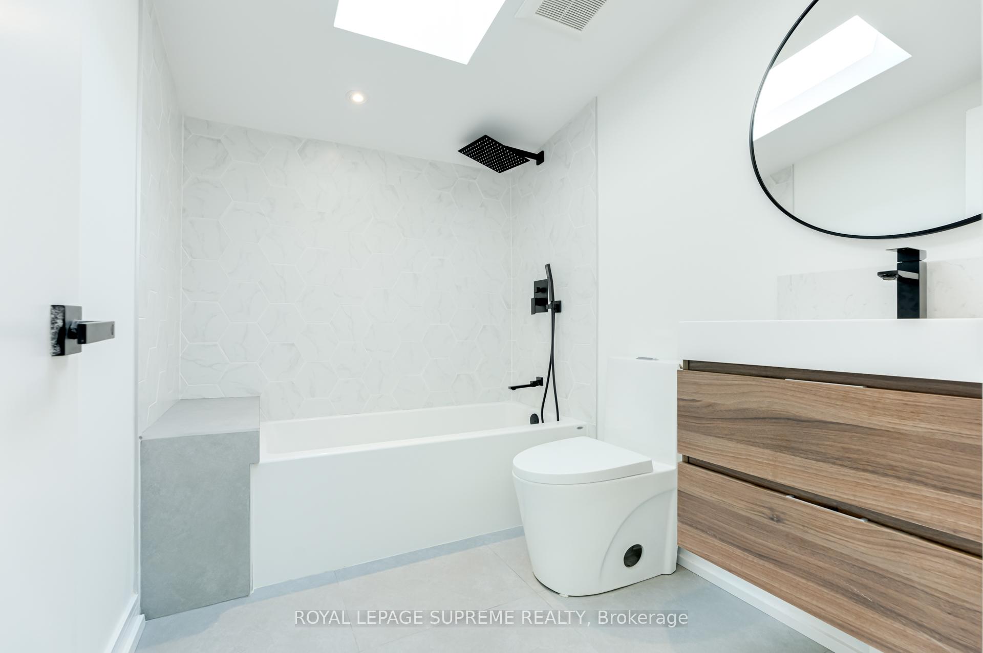 Photo 30 of 11A Condor Avenue, Toronto, Blake-Jones — HOMEH