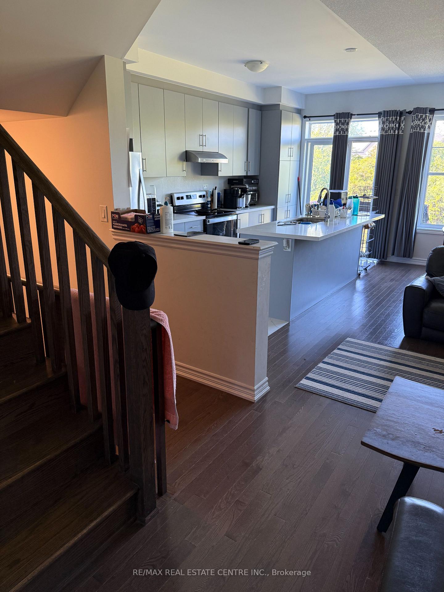 Photo 7 of Unit 26, 26 Paradise Way E, Whitby, Rolling Acres — HOMEH