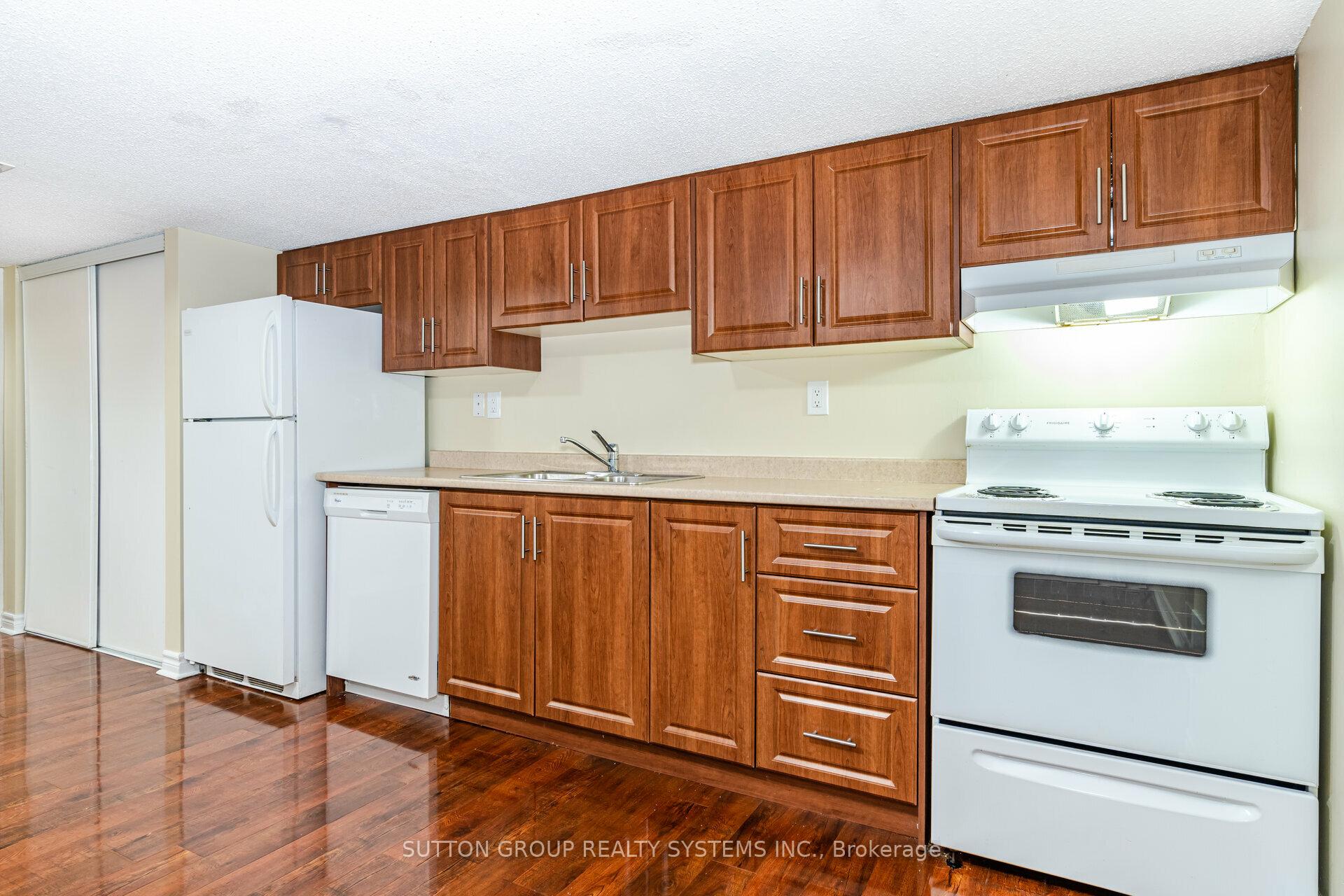 Photo 9 of Unit LOWER, 8 Poplar Plains Road, Brampton, Fletcher's Meadow — HOMEH