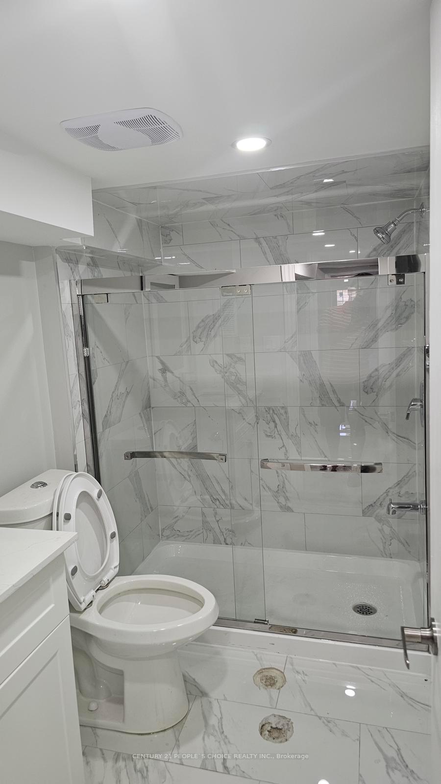 Photo 6 of Unit Bsmt, 37 Quinton Ridge, Brampton, Bram West — HOMEH