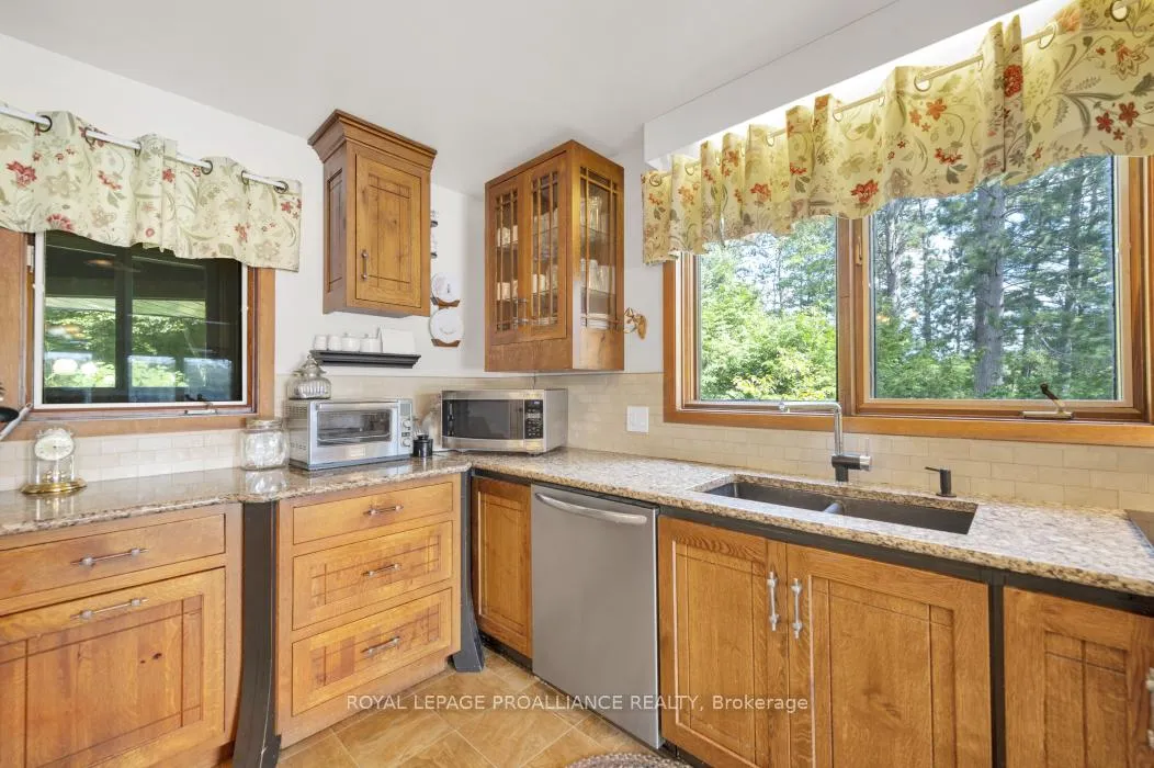 Photo 5 of 1196 Head Road, Frontenac, Frontenac North — HOMEH