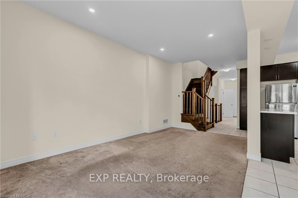 Photo 27 of 11 Garlent Avenue, Hamilton, Meadowlands — HOMEH