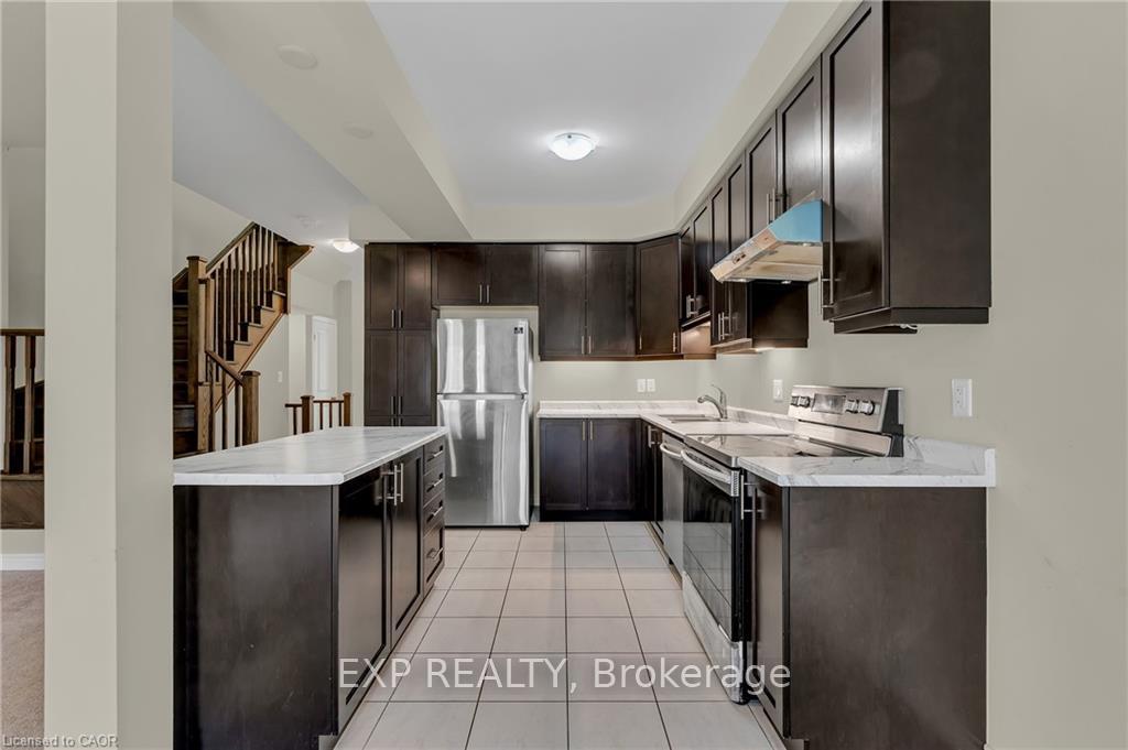 Photo 35 of 11 Garlent Avenue, Hamilton, Meadowlands — HOMEH