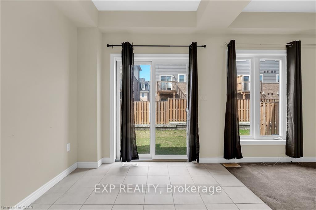 Photo 37 of 11 Garlent Avenue, Hamilton, Meadowlands — HOMEH