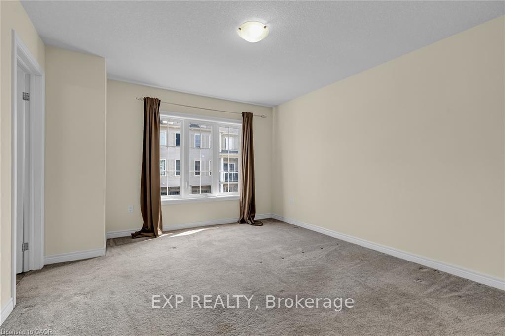 Photo 36 of 11 Garlent Avenue, Hamilton, Meadowlands — HOMEH