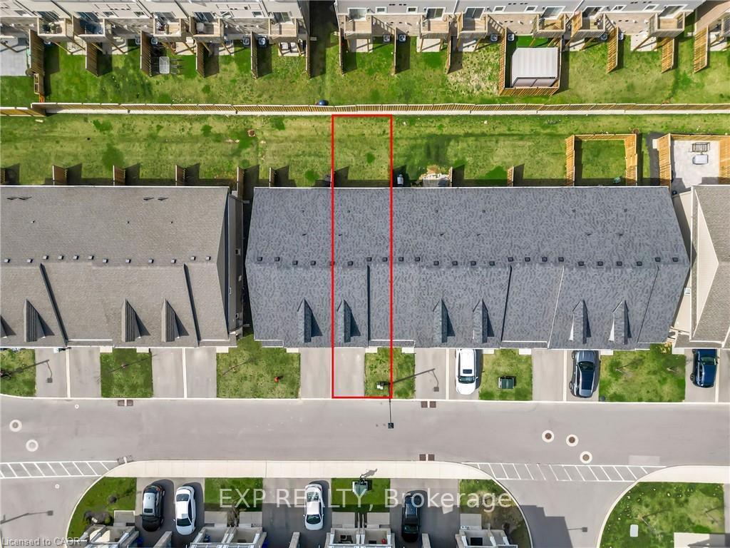 Photo 29 of 11 Garlent Avenue, Hamilton, Meadowlands — HOMEH