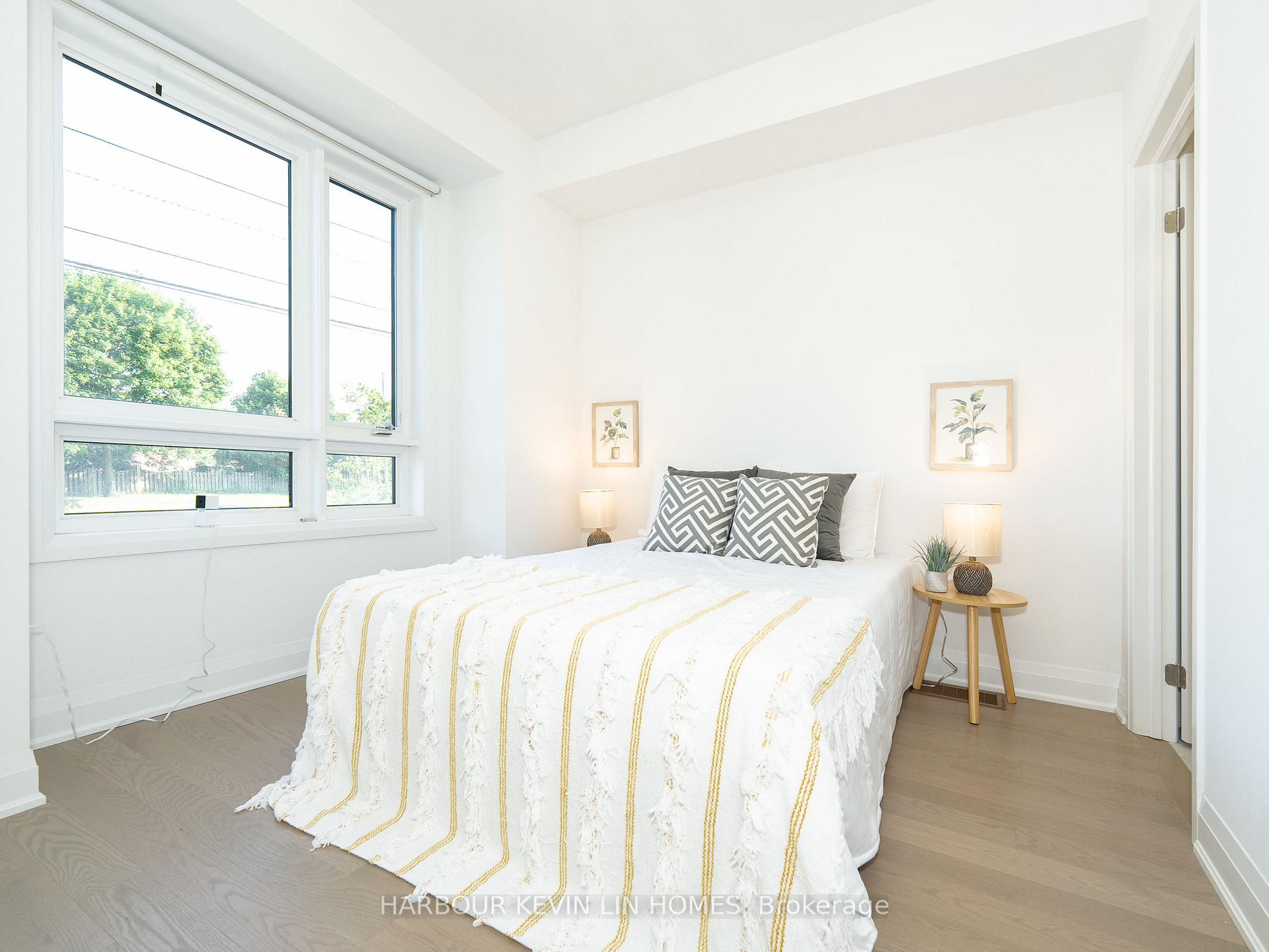 Photo 11 of 48 Carole Bell Way, Markham, Wismer — HOMEH