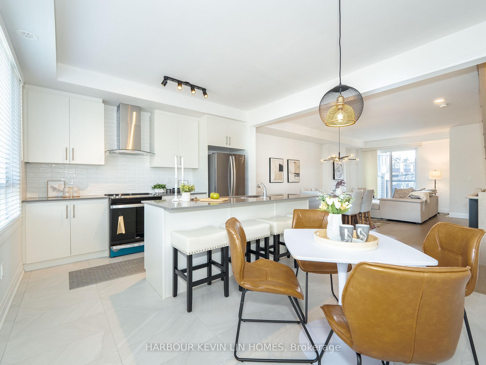 Photo 44 of 48 Carole Bell Way, Markham, Wismer — HOMEH