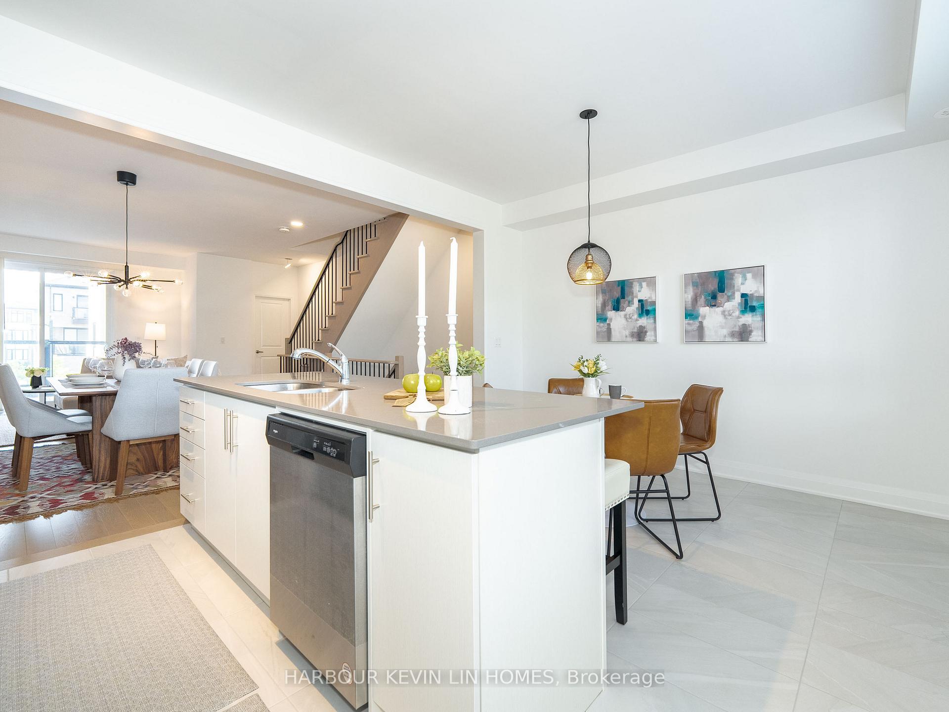 Photo 17 of 48 Carole Bell Way, Markham, Wismer — HOMEH