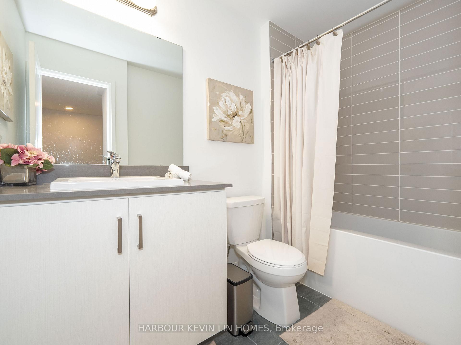 Photo 36 of 48 Carole Bell Way, Markham, Wismer — HOMEH