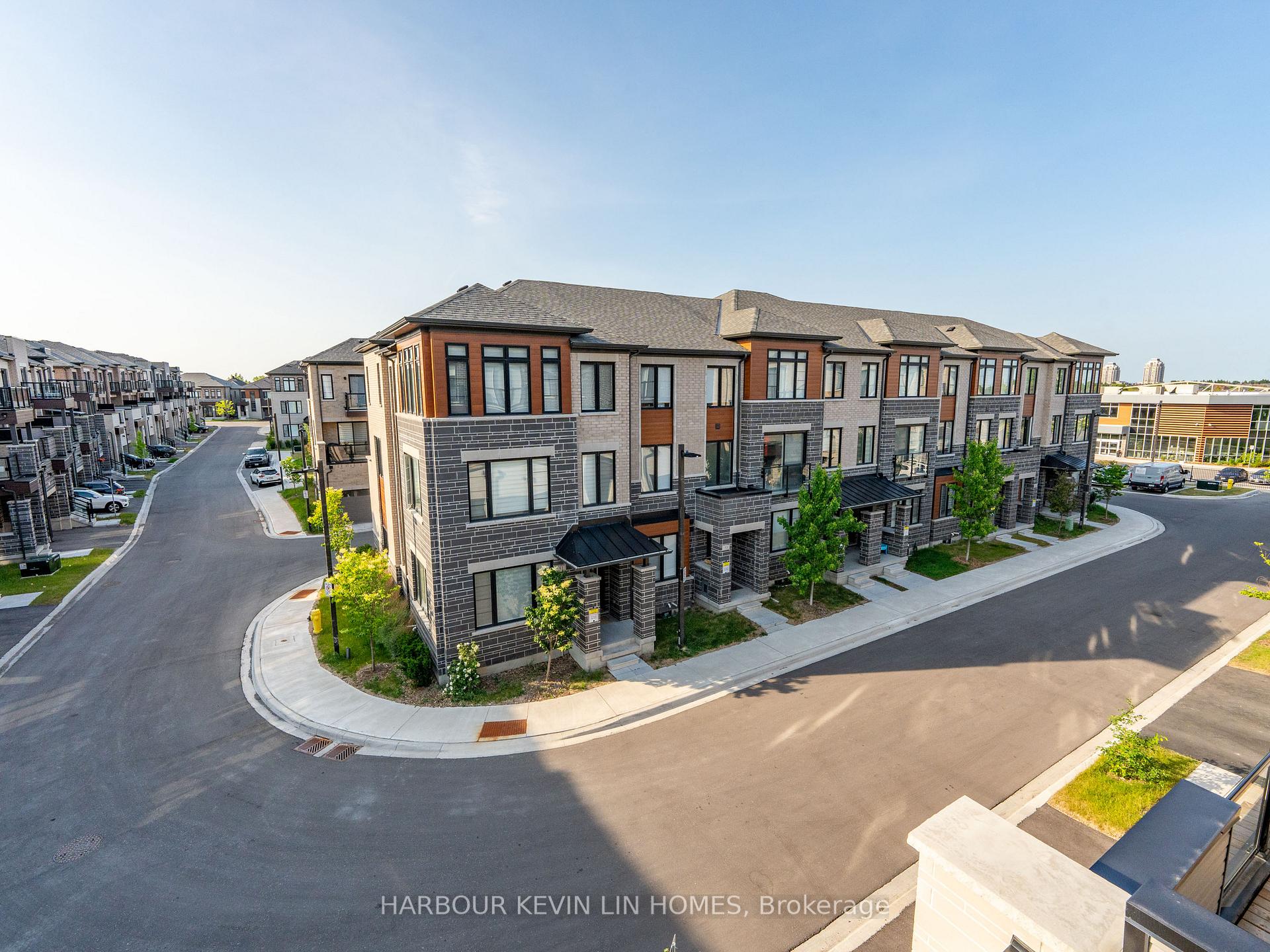 Photo 32 of 48 Carole Bell Way, Markham, Wismer — HOMEH