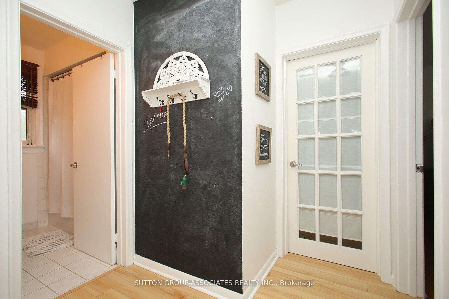 Photo 13 of Unit 2nd Fl., 134 Grand Avenue, Etobicoke, Stonegate-Queensway — HOMEH