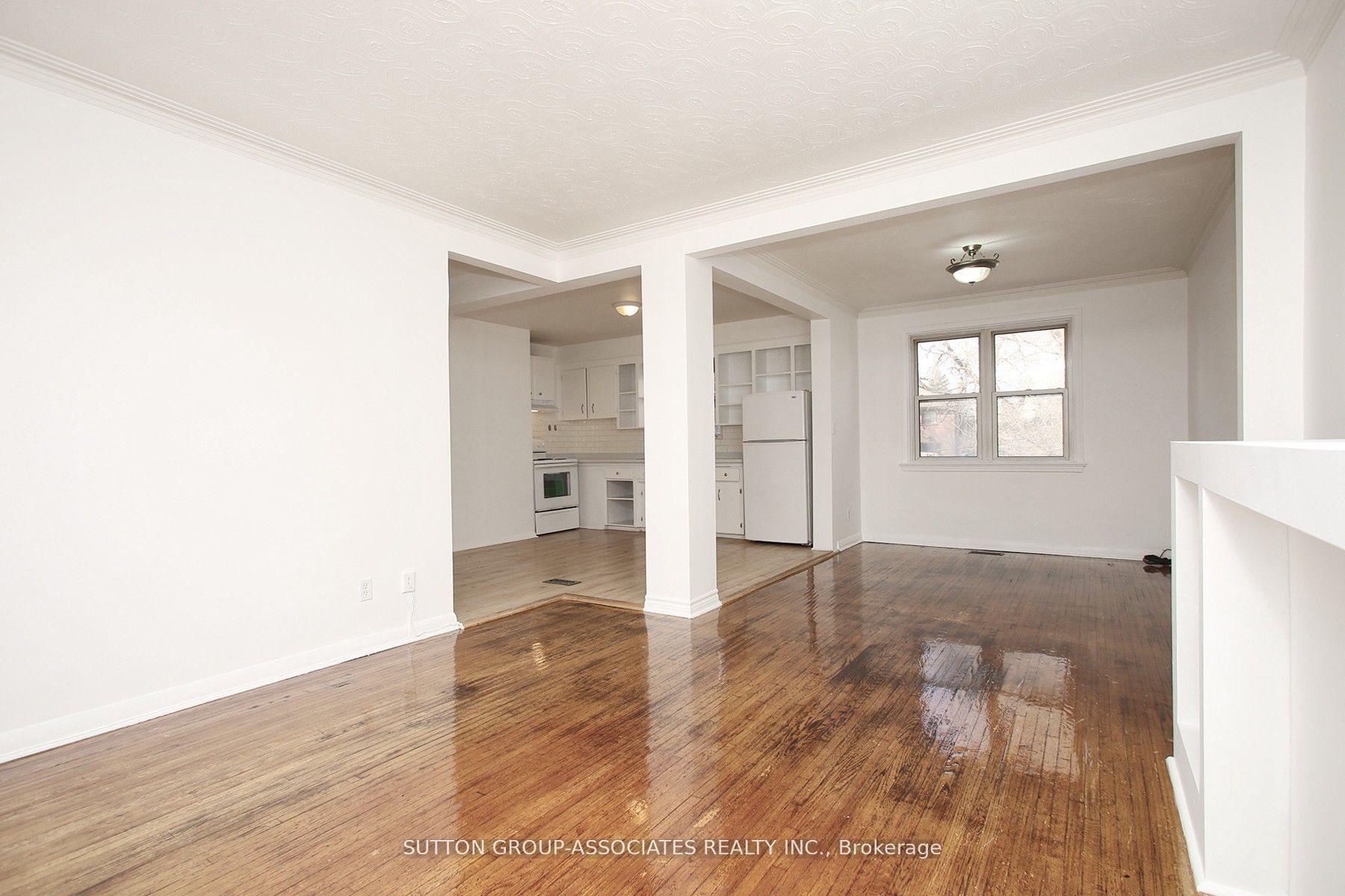 Photo 7 of Unit 2nd Fl., 134 Grand Avenue, Etobicoke, Stonegate-Queensway — HOMEH