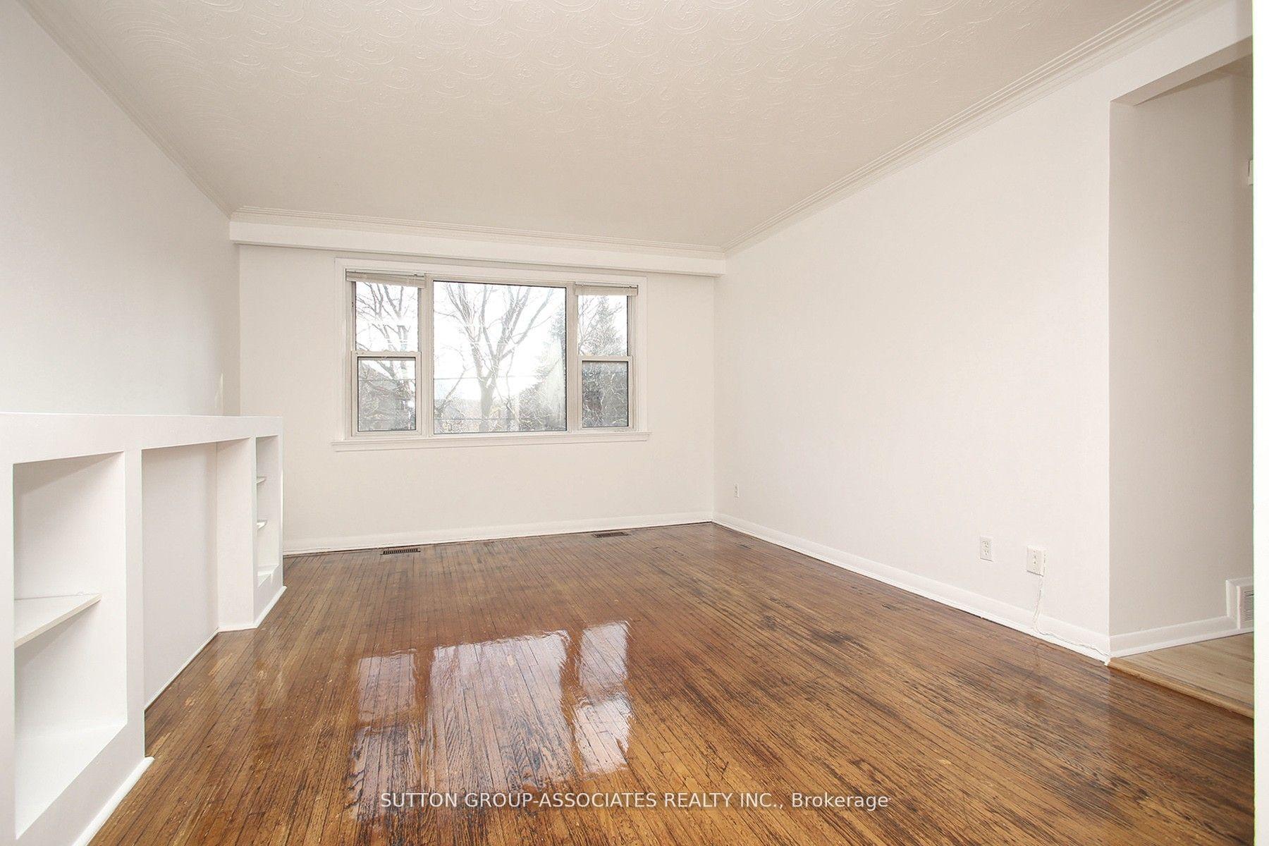 Photo 11 of Unit 2nd Fl., 134 Grand Avenue, Etobicoke, Stonegate-Queensway — HOMEH