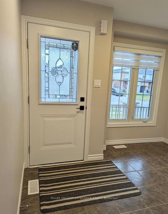 Photo 3 of 152 Banting Crescent, Essa, Angus — HOMEH