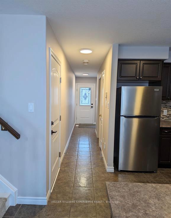 Photo 5 of 152 Banting Crescent, Essa, Angus — HOMEH
