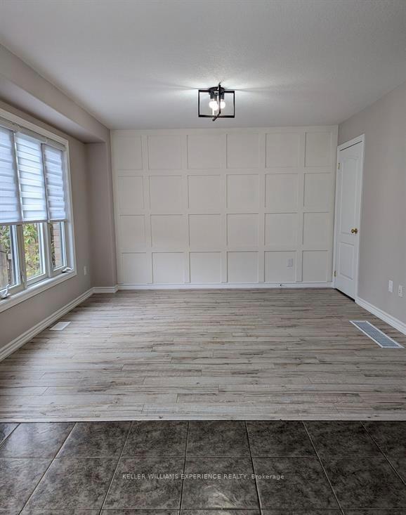 Photo 6 of 152 Banting Crescent, Essa, Angus — HOMEH