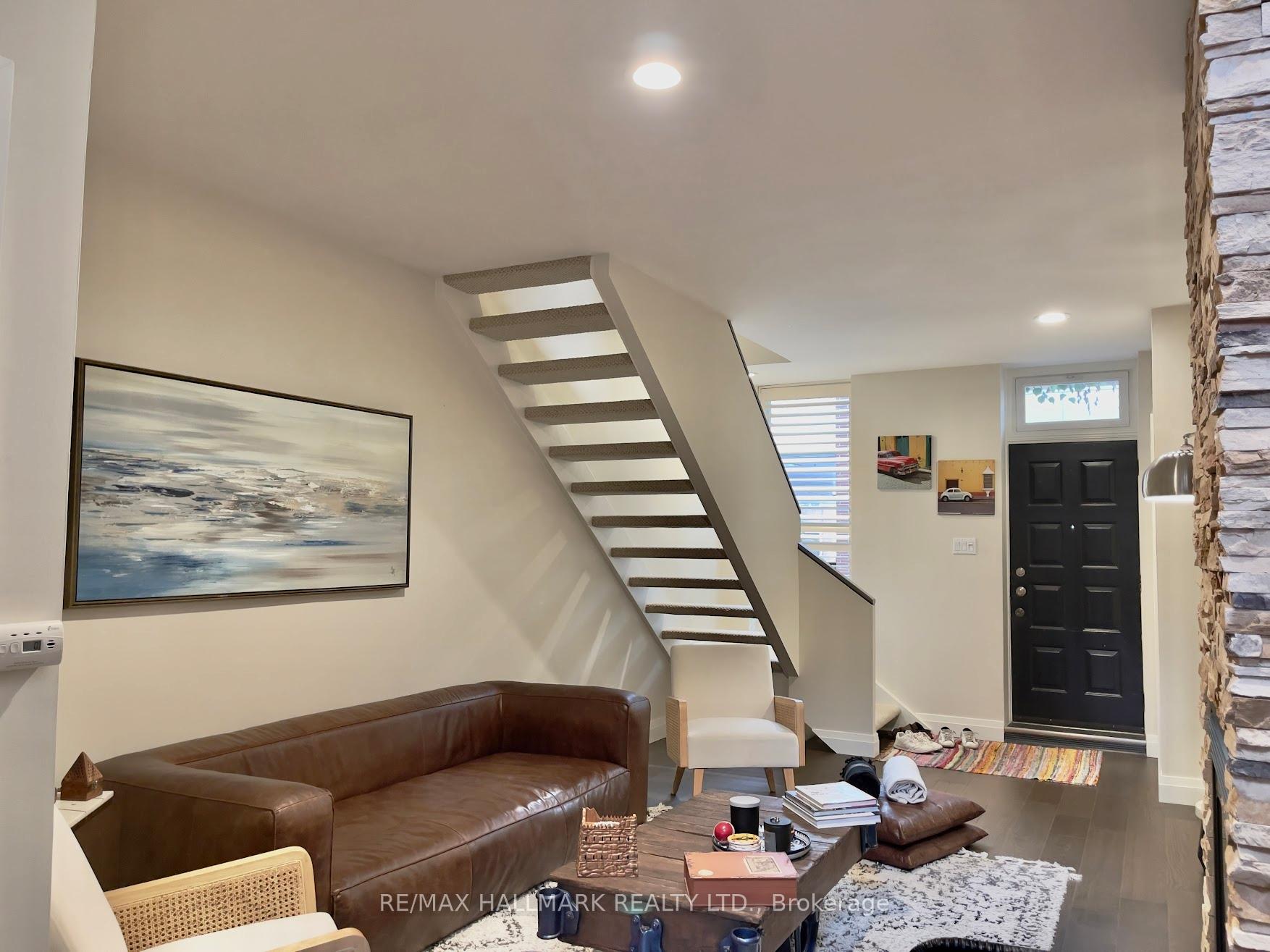 Photo 4 of 2 Verral Avenue, Toronto, South Riverdale — HOMEH