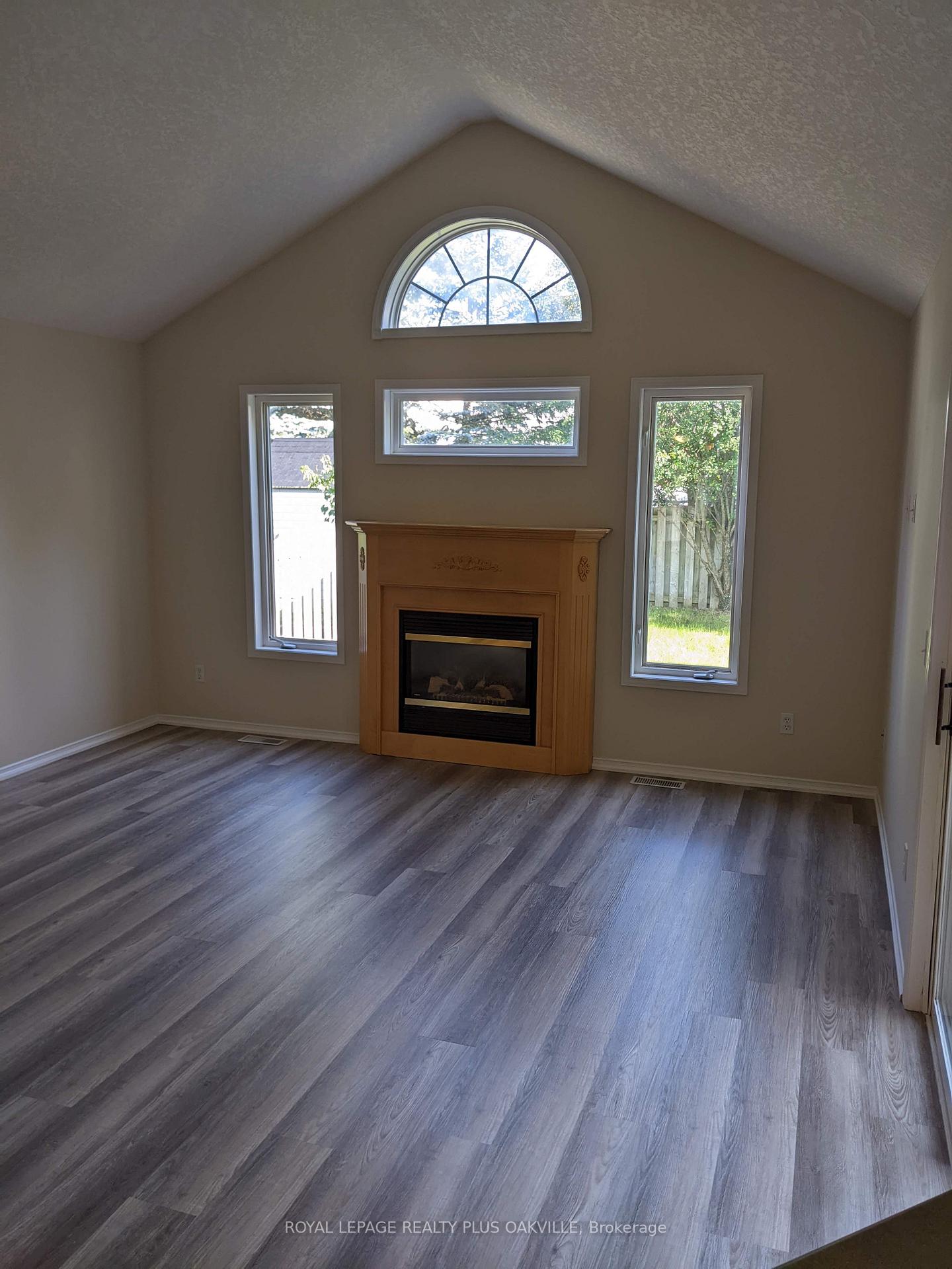 Photo 6 of 368 Havendale Crescent, Waterloo — HOMEH