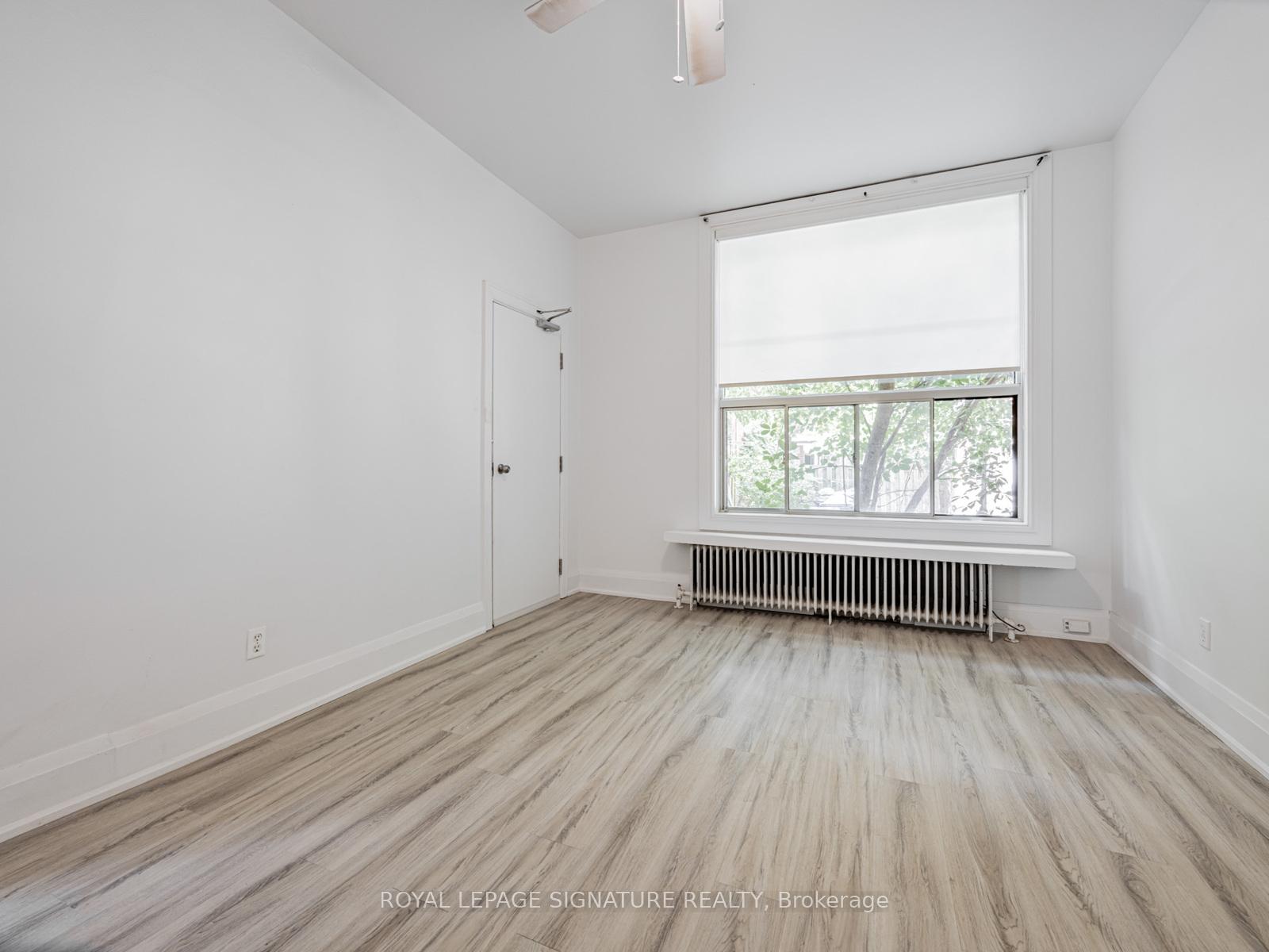 Photo 2 of Unit 1, 1 Bellwoods Park, Toronto, Trinity-Bellwoods — HOMEH